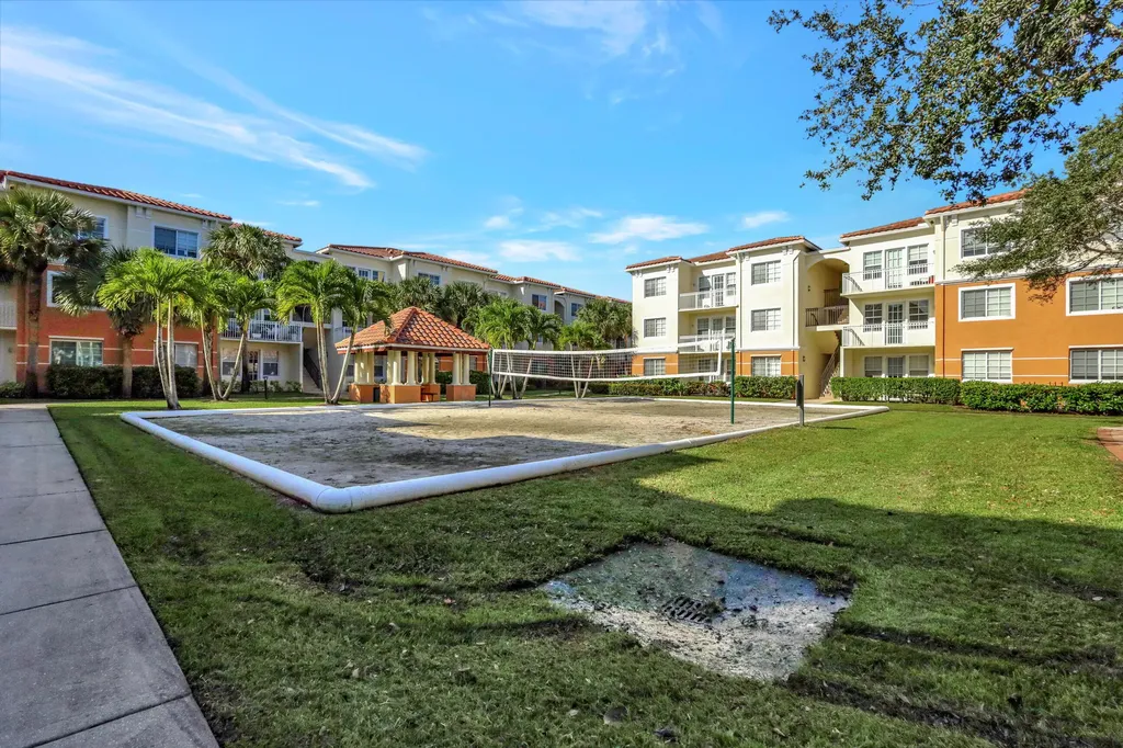 9849 Baywinds Drive West Palm Beach FL 33411