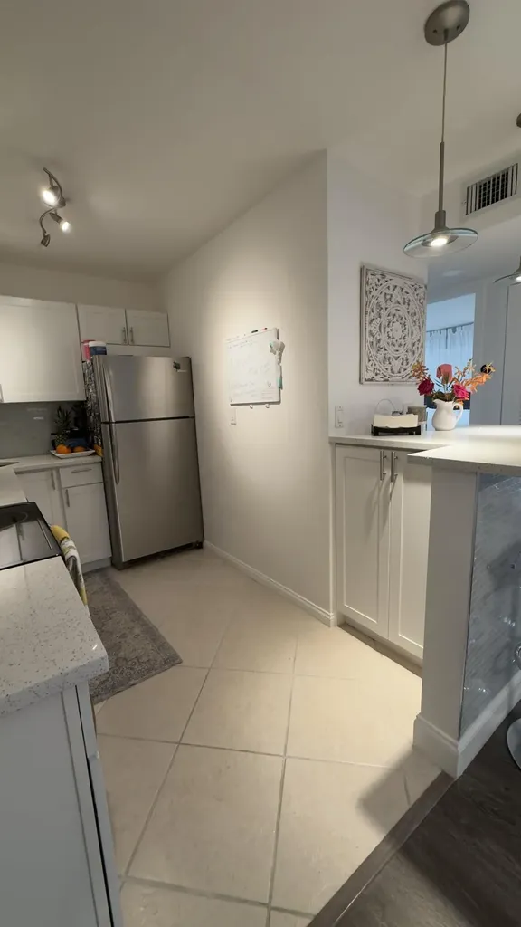 702 SE 2nd Avenue SE Deerfield Beach FL 33441