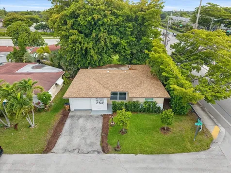 901 NW 49th Street Deerfield Beach FL 33064