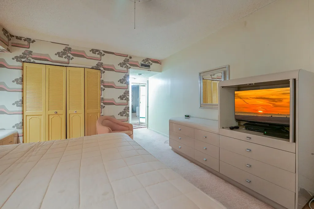 7400 Radice Court Lauderhill FL 33319