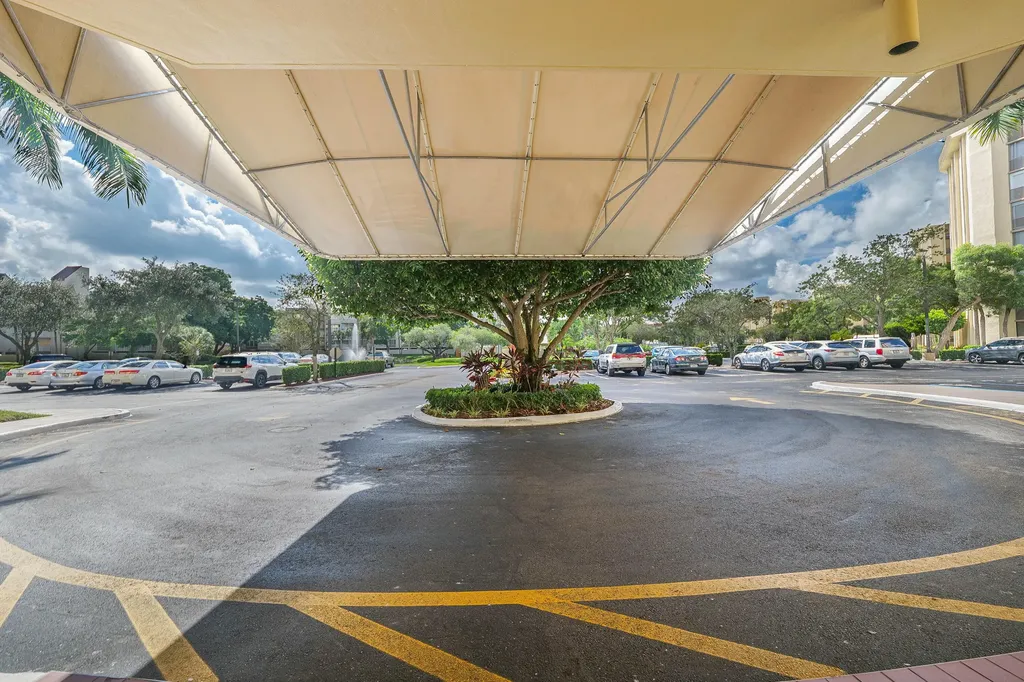 7400 Radice Court Lauderhill FL 33319