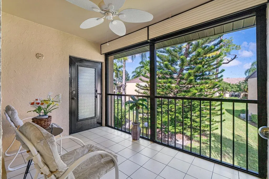 407 Pine Glen Lane Greenacres FL 33463