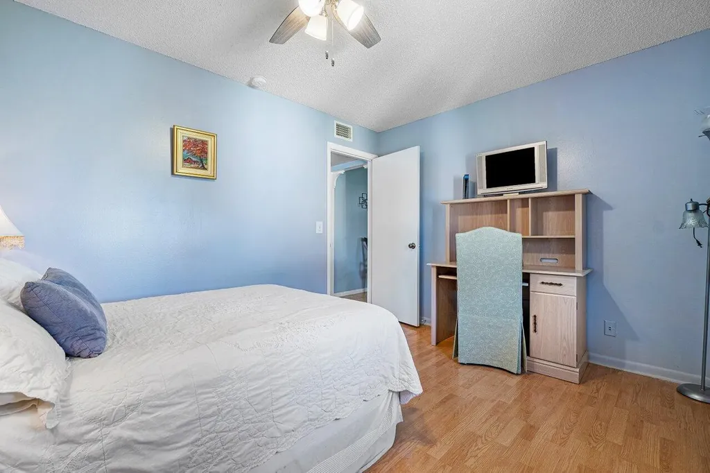 407 Pine Glen Lane Greenacres FL 33463
