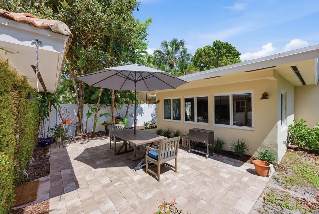 1020 SW 18th Court Fort Lauderdale FL 33315