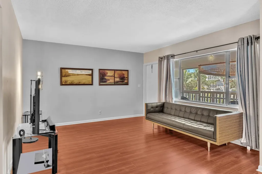 100 Royal Palm Way Boca Raton FL 33432