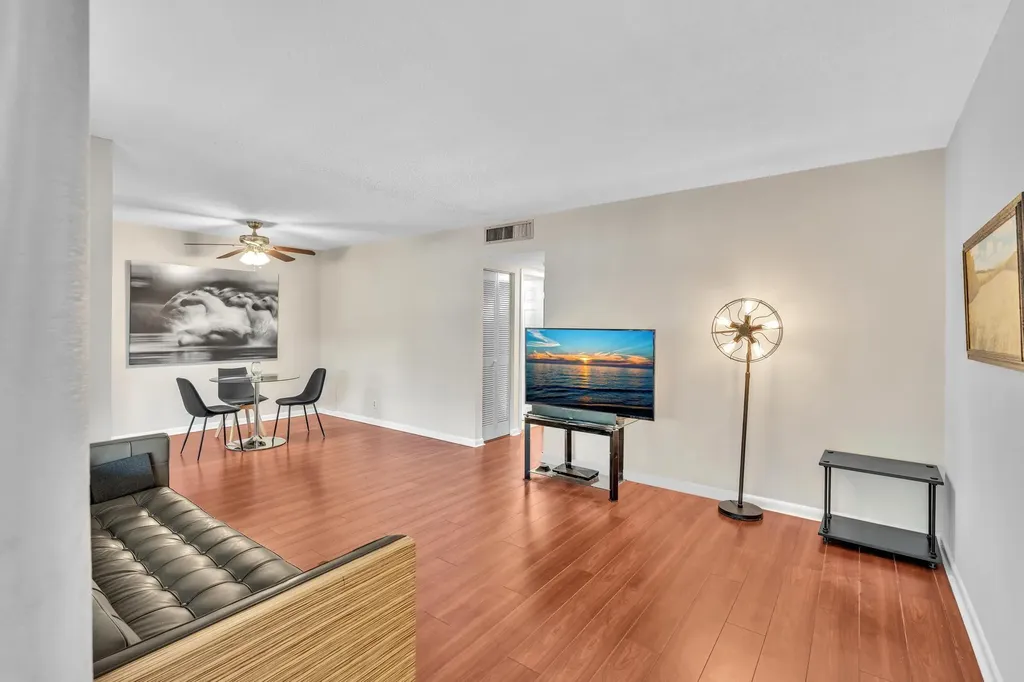 100 Royal Palm Way Boca Raton FL 33432