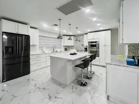 1828 S Meadow Court West Palm Beach FL 33406