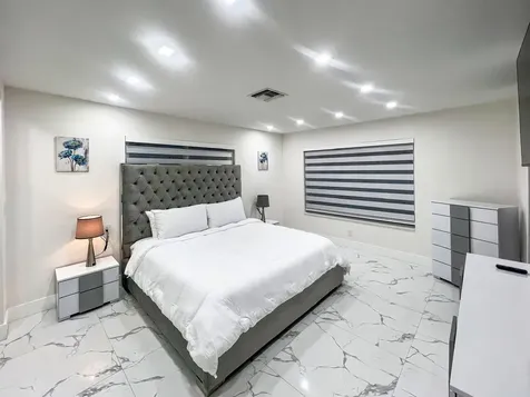 1828 S Meadow Court West Palm Beach FL 33406