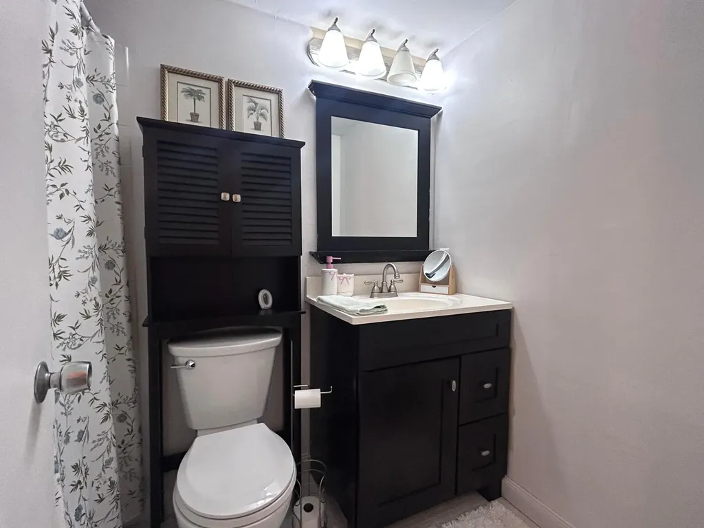 680 W Horizons W Boynton Beach FL 33435