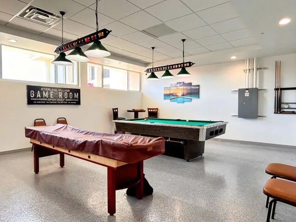 680 W Horizons W Boynton Beach FL 33435