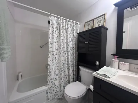 680 W Horizons W Boynton Beach FL 33435
