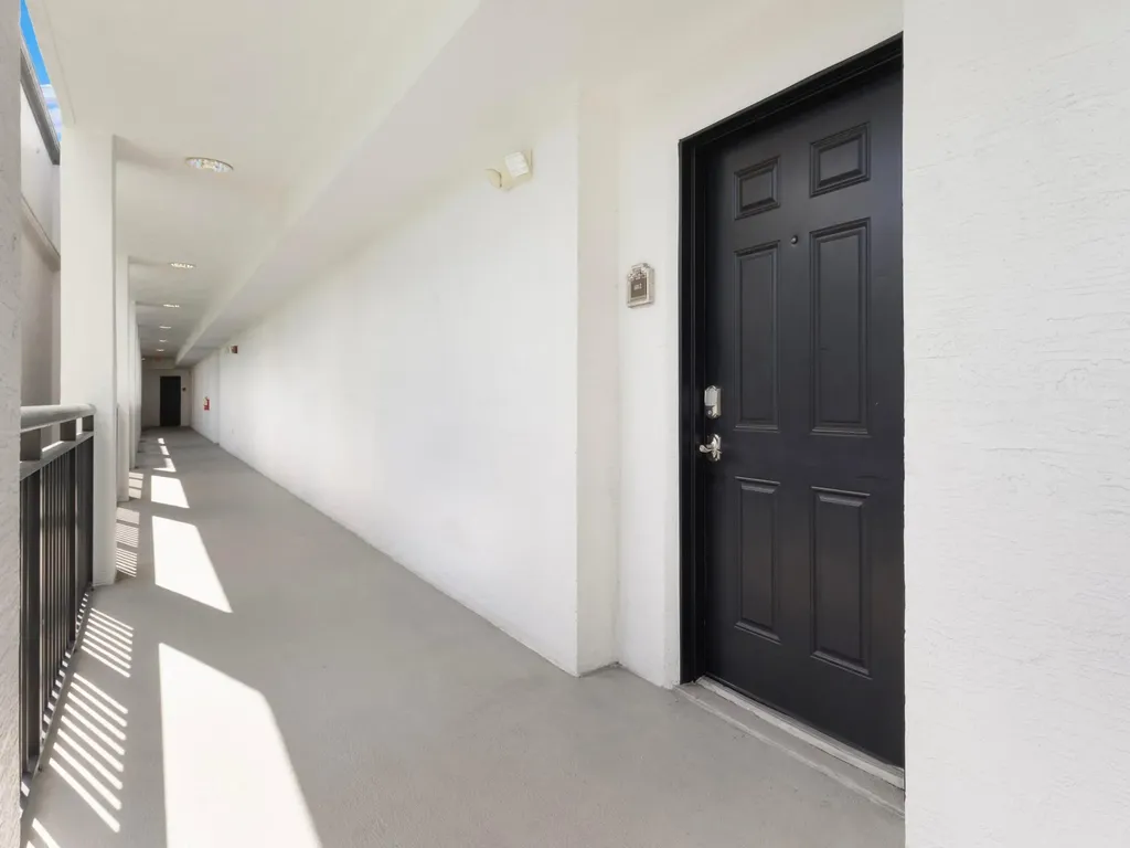 1690 Renaissance Commons Boulevard Boynton Beach FL 33426