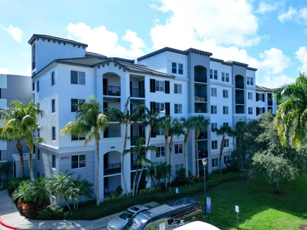 1690 Renaissance Commons Boulevard Boynton Beach FL 33426