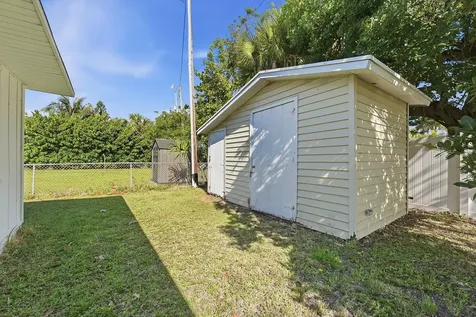 107 Fernandina Street Fort Pierce FL 34949