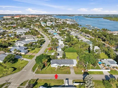 107 Fernandina Street Fort Pierce FL 34949