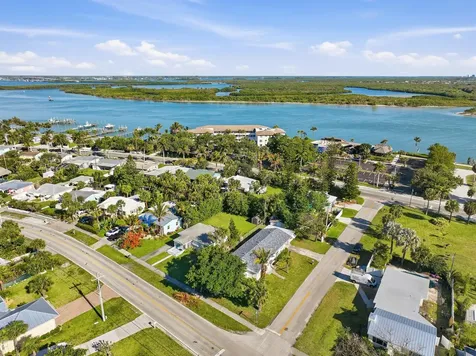 107 Fernandina Street Fort Pierce FL 34949