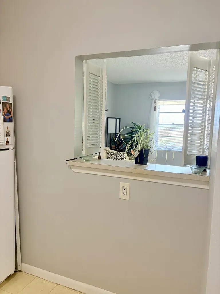 14 Easthampton A West Palm Beach FL 33417