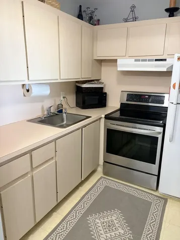 14 Easthampton A West Palm Beach FL 33417