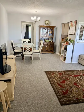 14 Easthampton A West Palm Beach FL 33417