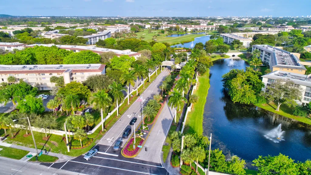 2903 Victoria Circle Coconut Creek FL 33066
