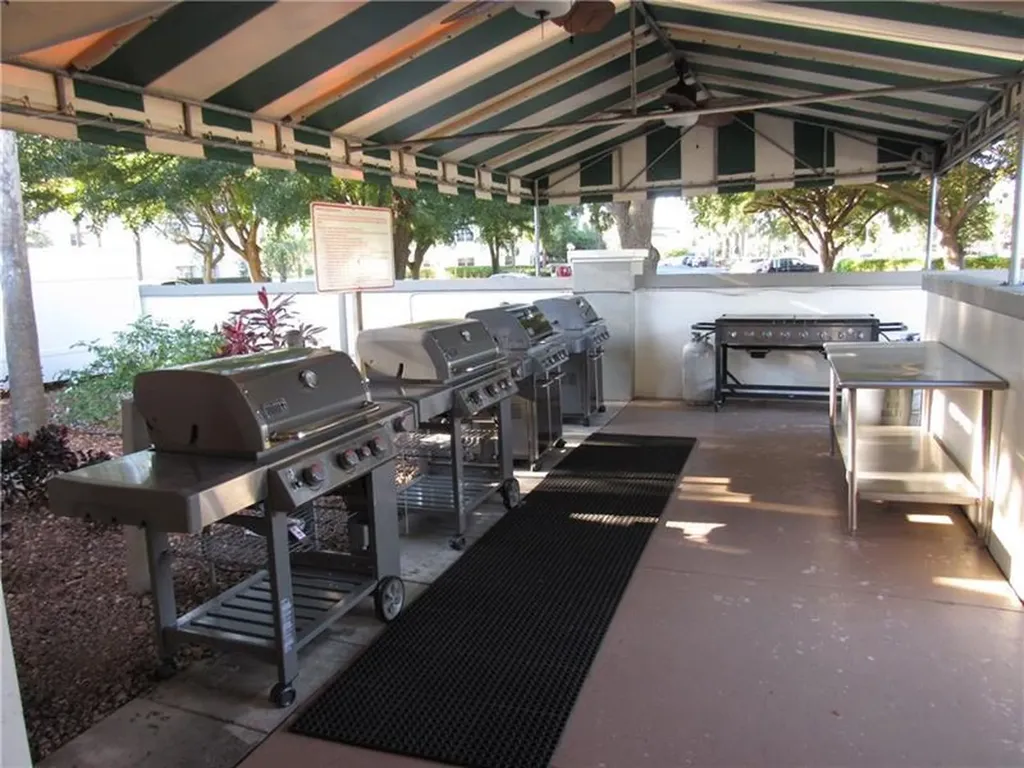 2903 Victoria Circle Coconut Creek FL 33066