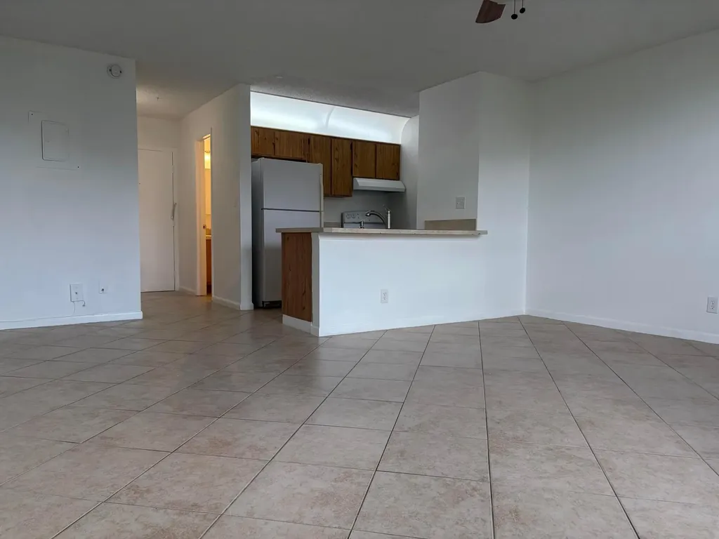 2771 Riverside Drive Coral Springs FL 33065