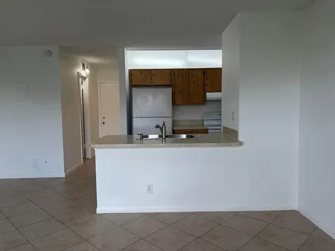 2771 Riverside Drive Coral Springs FL 33065