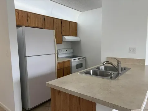 2771 Riverside Drive Coral Springs FL 33065