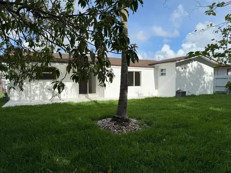 1991 NW 98th Avenue Sunrise FL 33322