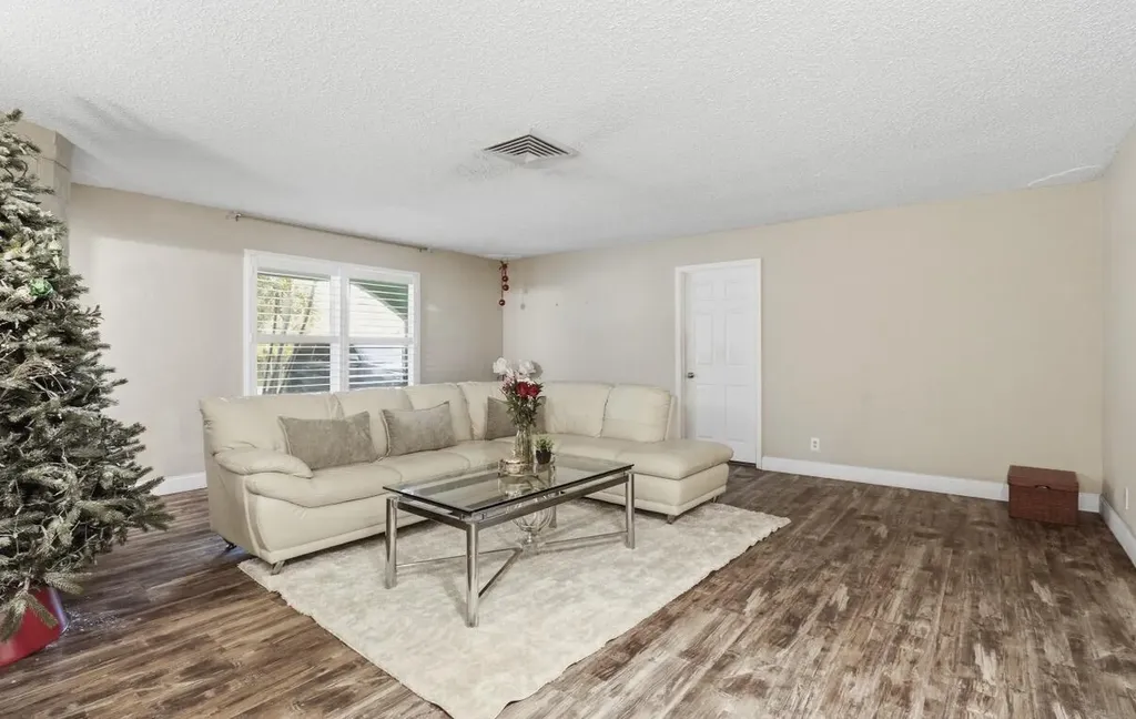 309 Hach Lane West Palm Beach FL 33415