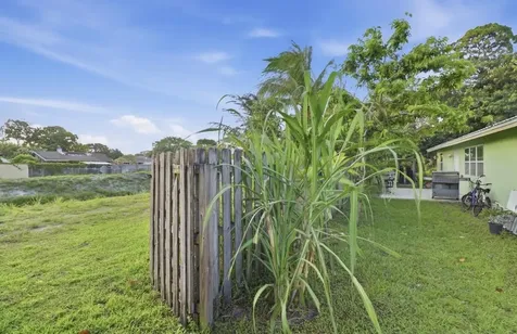 309 Hach Lane West Palm Beach FL 33415
