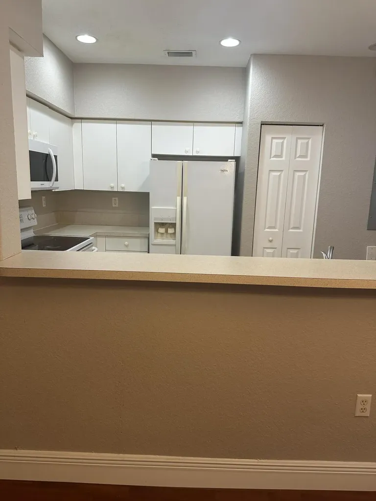 2526 SW 83rd Terrace Miramar FL 33025