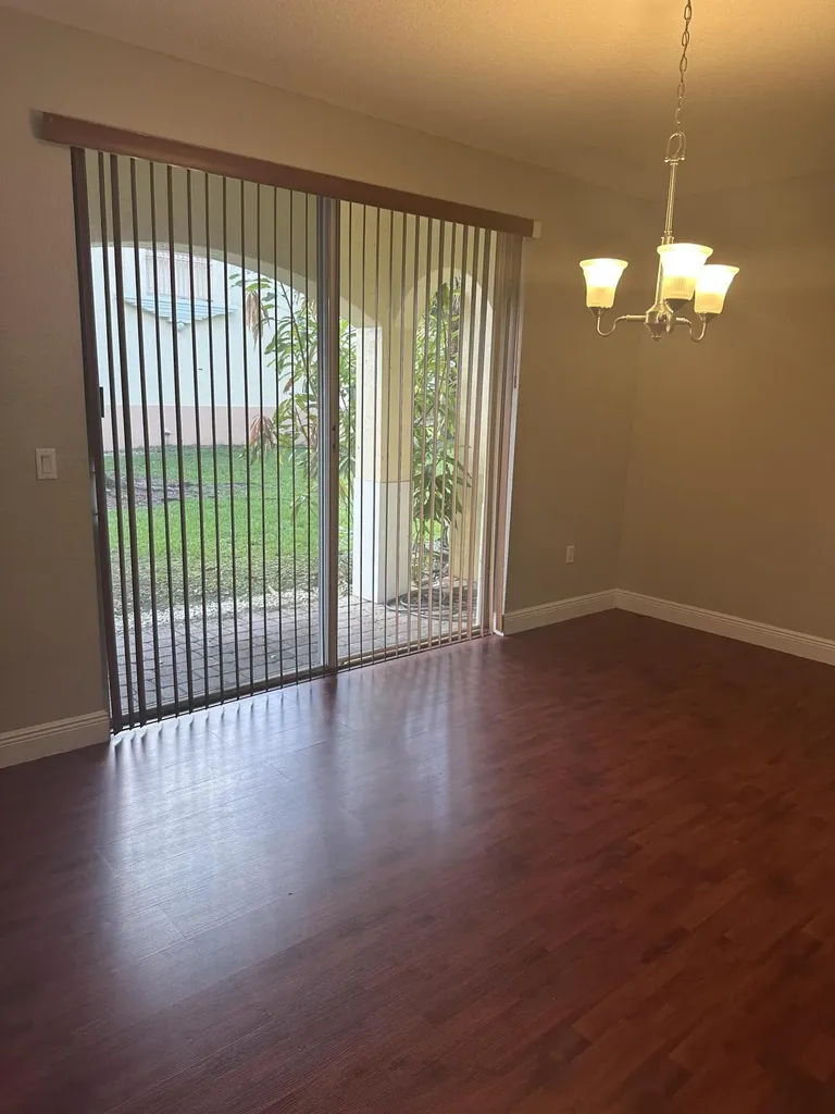 2526 SW 83rd Terrace Miramar FL 33025