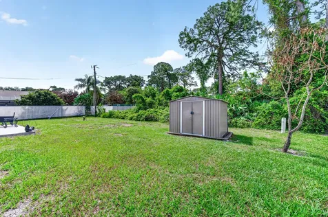 180 SE Dolphin Street Street SE Palm Bay FL 32909
