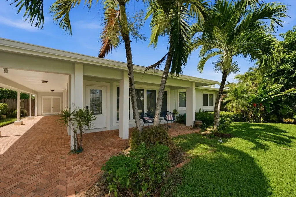 2685 SE 6th Street Pompano Beach FL 33062