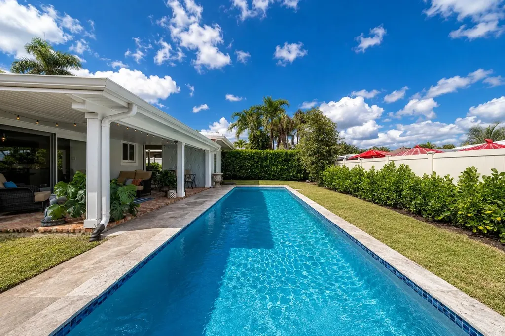 2685 SE 6th Street Pompano Beach FL 33062