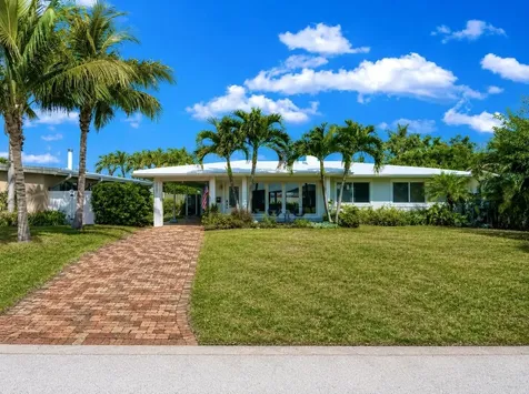 2685 SE 6th Street Pompano Beach FL 33062