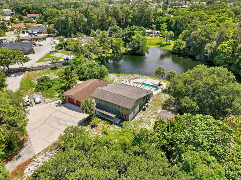 7689 Lawrence Road Boynton Beach FL 33436