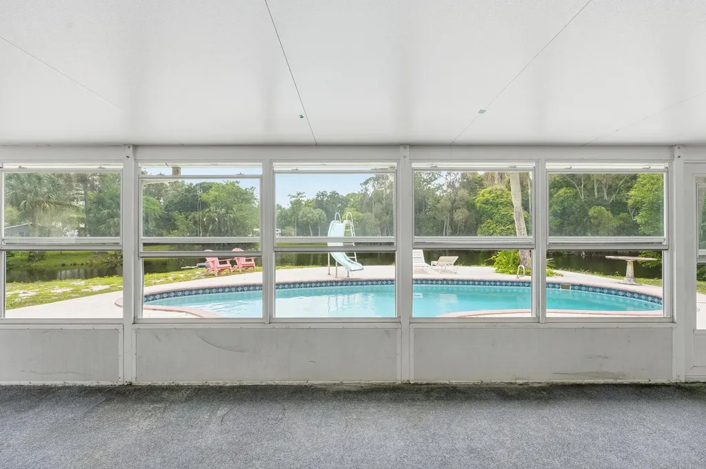 7689 Lawrence Road Boynton Beach FL 33436