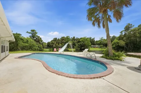7689 Lawrence Road Boynton Beach FL 33436