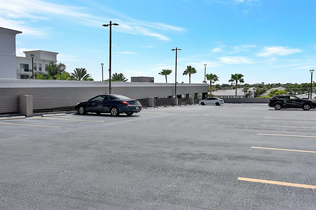 2401 NE 65th Street Fort Lauderdale FL 33308