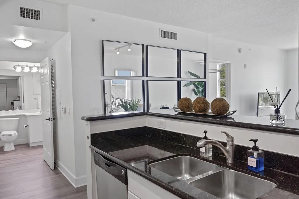 2401 NE 65th Street Fort Lauderdale FL 33308