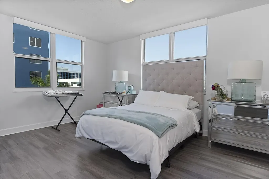 2401 NE 65th Street Fort Lauderdale FL 33308