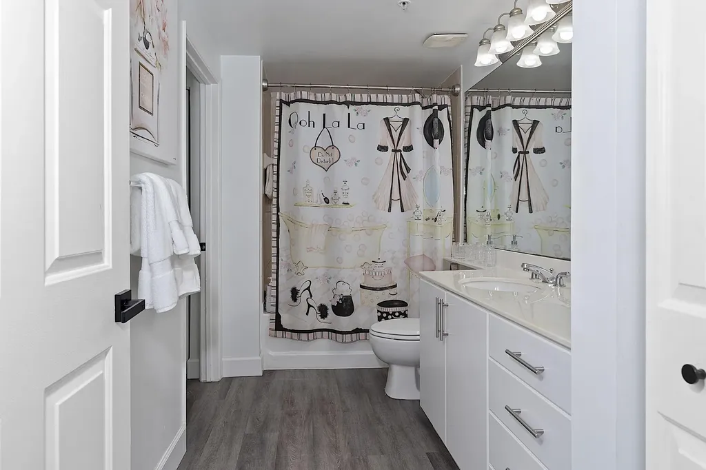 2401 NE 65th Street Fort Lauderdale FL 33308