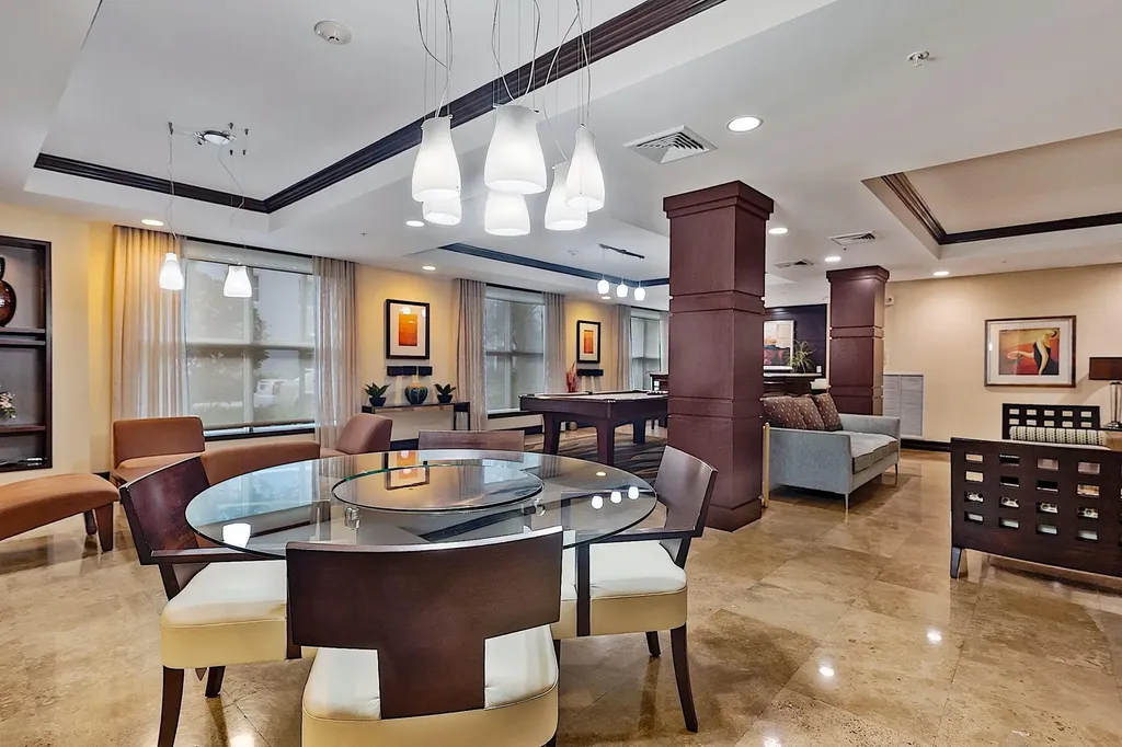 2401 NE 65th Street Fort Lauderdale FL 33308