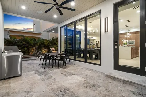 725 SE 4th Avenue Delray Beach FL 33483