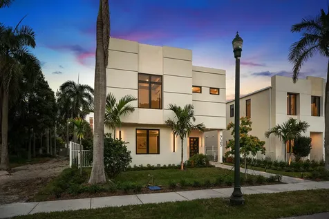 725 SE 4th Avenue Delray Beach FL 33483
