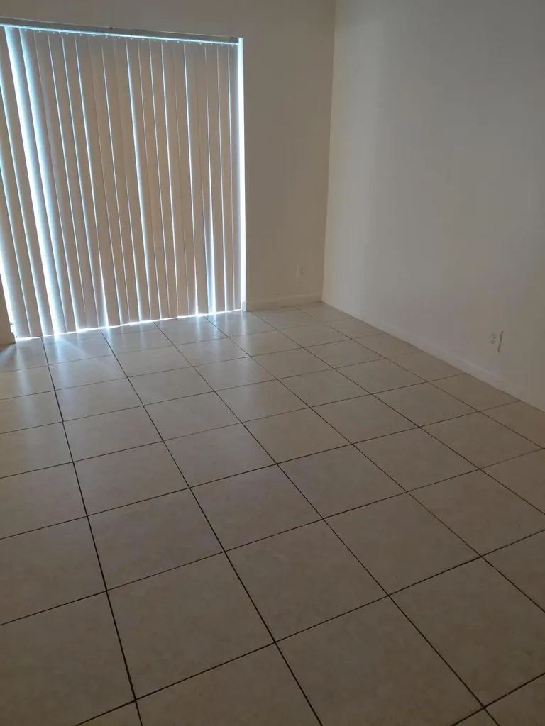4525 NW Treehouse Lane Tamarac FL 33319