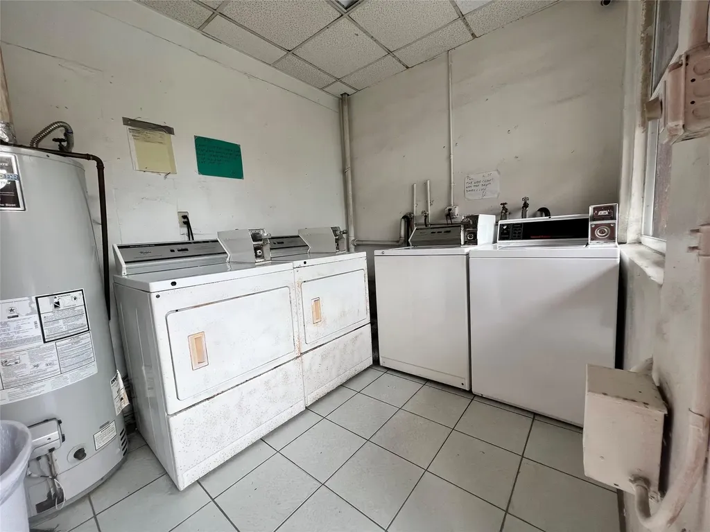 2037 Madison Street Hollywood FL 33020