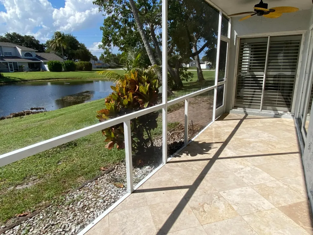 88 Buxton Lane Boynton Beach FL 33426